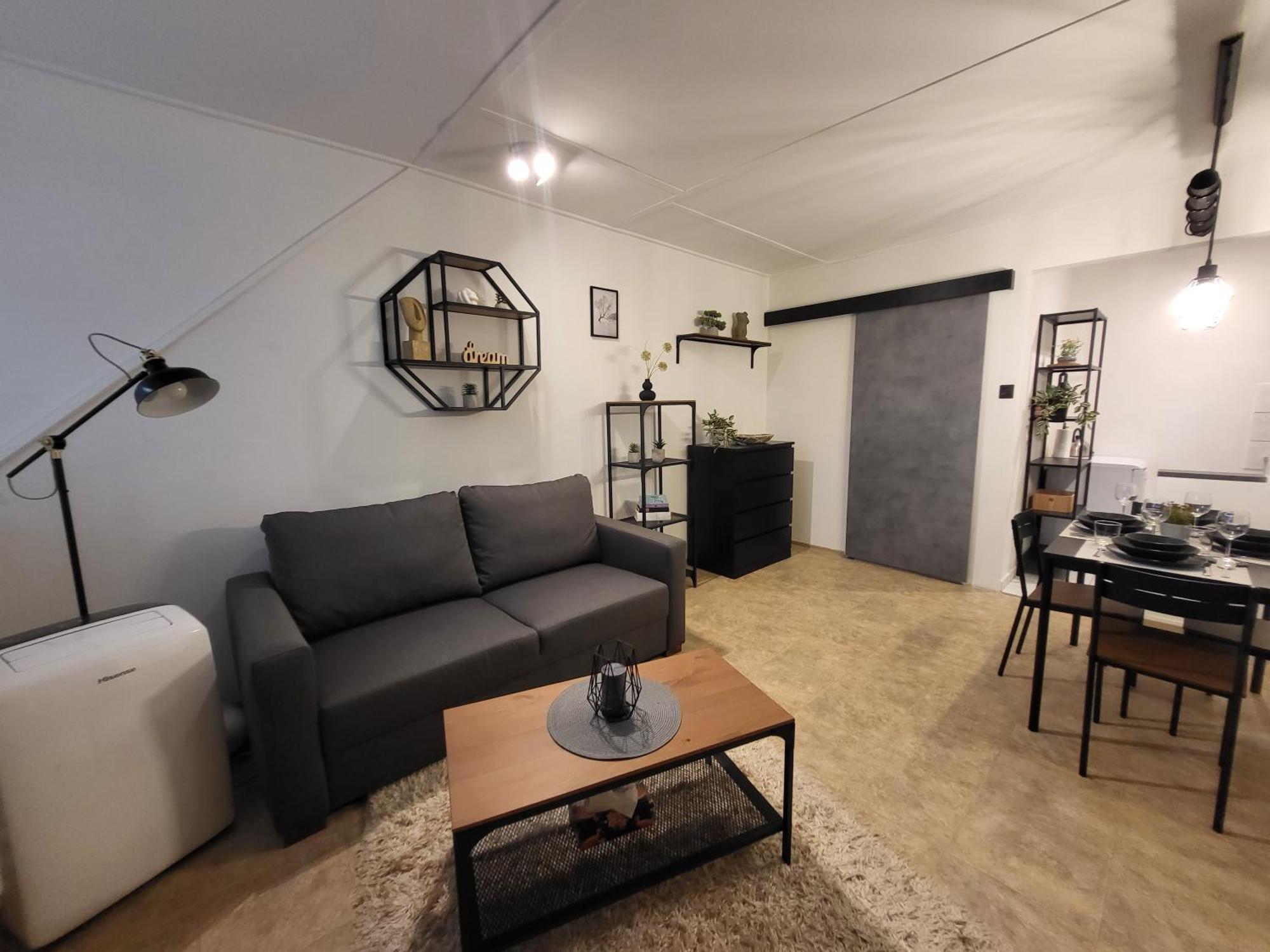 Bohemi Apartman Mosonmagyaróvár Eksteriør billede