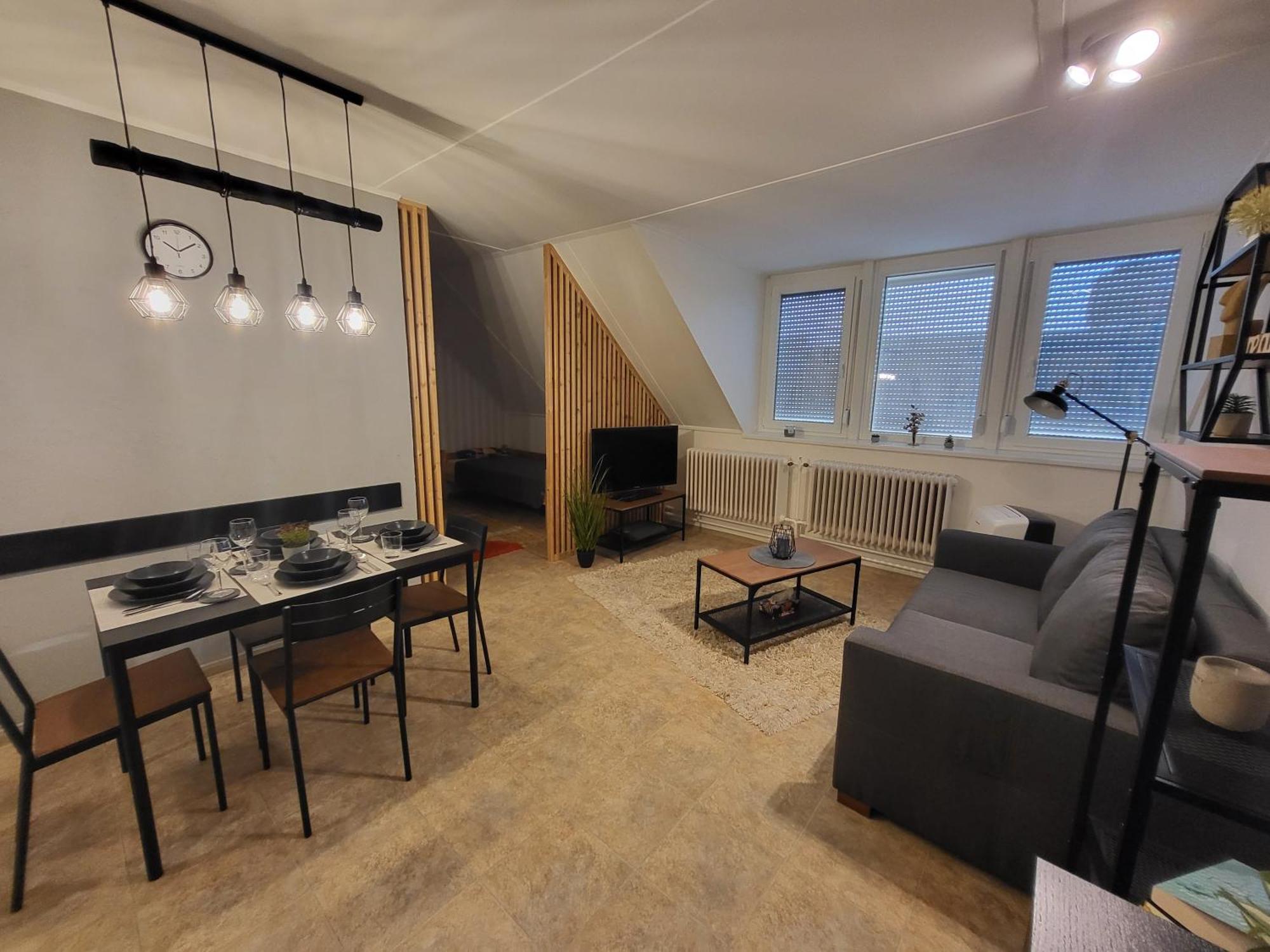 Bohemi Apartman Mosonmagyaróvár Eksteriør billede